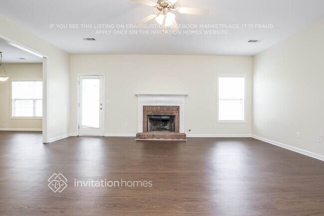 Photo - 372 Kyles Cir