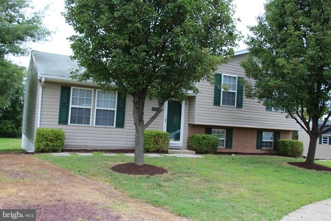 Building Photo - 29606 Skipton Ct Rental