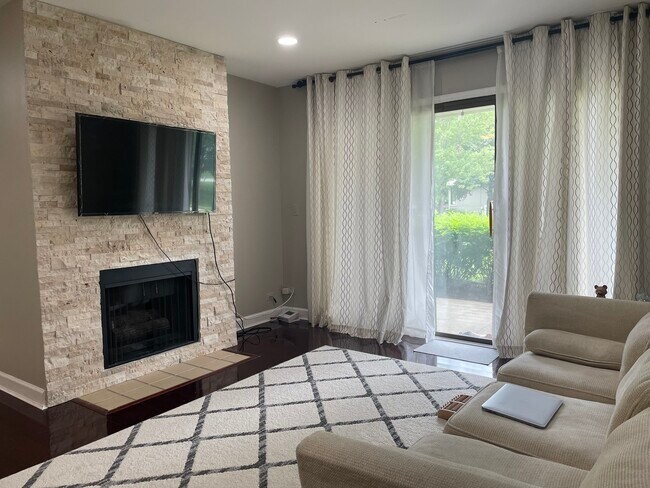 Photo - 307 Wildberry Ct Unidad D1