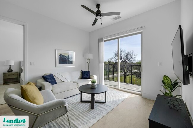 Photo - 650 E Sycamore St Unidad 3307.1408273