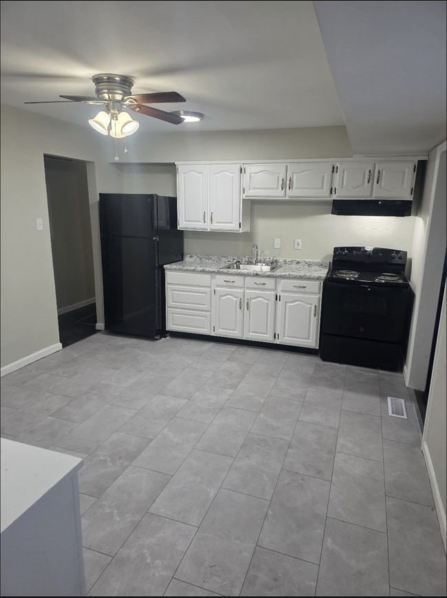 Photo - Beautiful 4-Bedroom Home for Rent in St. Louis – $1,800/Month