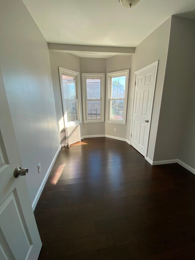 Photo - 12 Beech St Unit 3