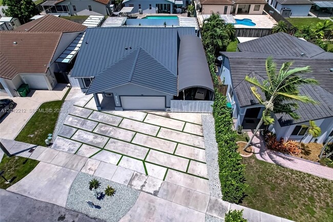 Building Photo - 15167 SW 172nd Terrace