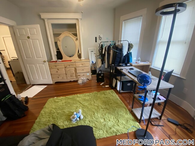 Building Photo - 30 Adams St Rental
