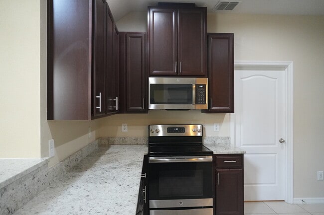 Photo - 2212 Lennox Dale Ln