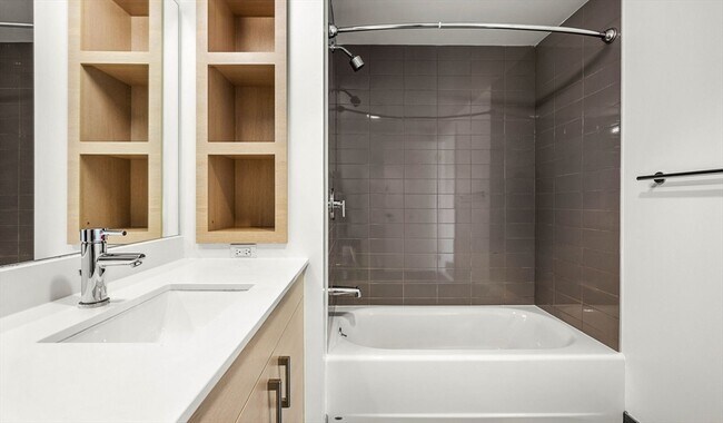 Photo - 99 Kneeland St Unit 0601