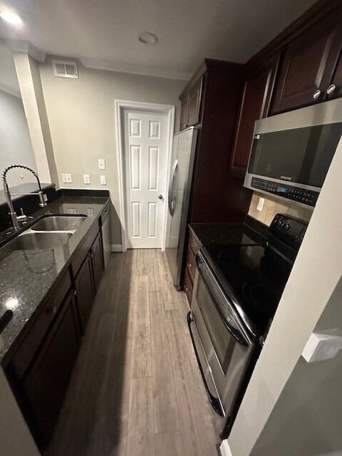 Photo - 1010 Kingswood Dr Unit APT I