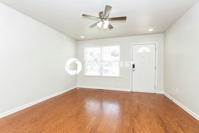 3 Bedroom Pet-Friendly Home in NASHVILLE, TN with Main Street Renewal