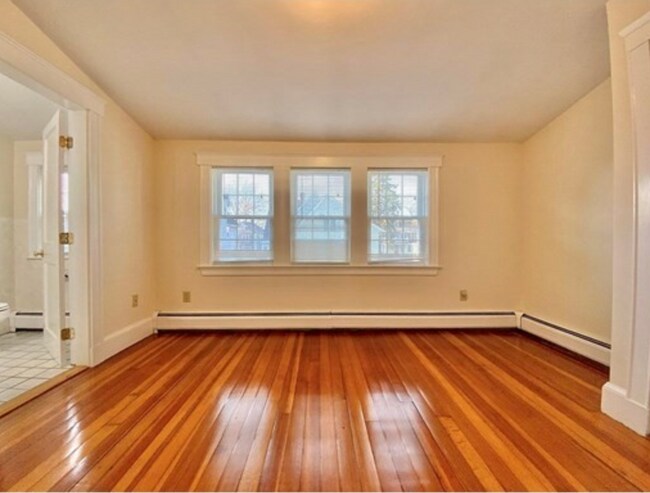Photo - 24 Oxford St Unit 1