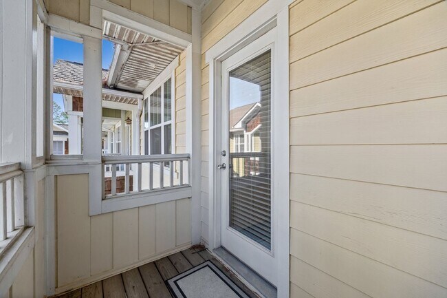 Photo - 1733 Matheson Ave