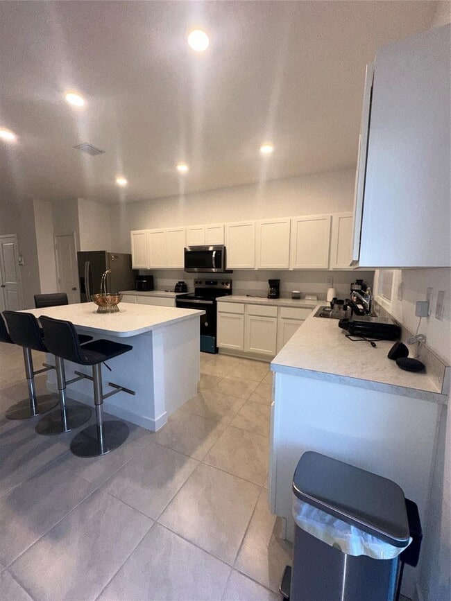 Photo - 816 NW 3rd Ter