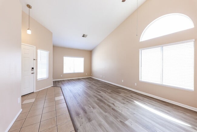 Photo - 14815 W Dovestar Dr