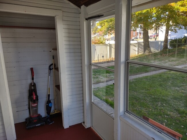 Photo - 416 N McKean St