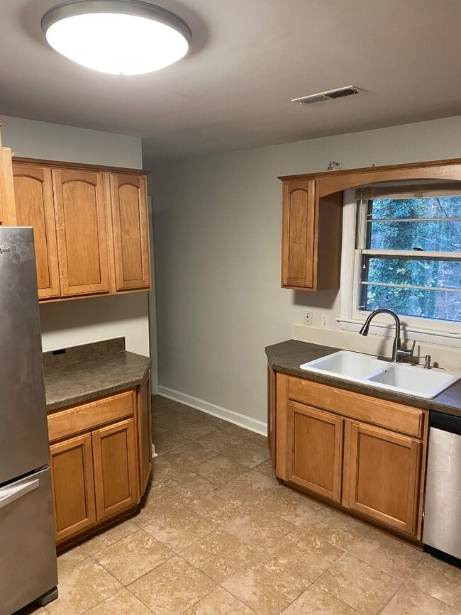 Photo - 1424 Nelson Dr