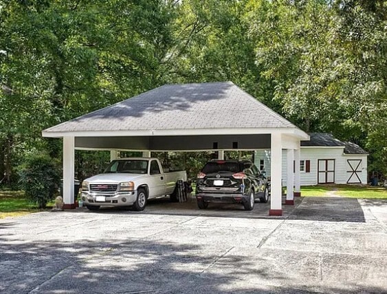 Photo - 814 Duck Pond Rd