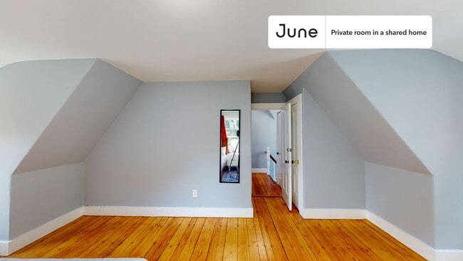 Photo - Room in Shared 7 bed/2 bath home Unit G