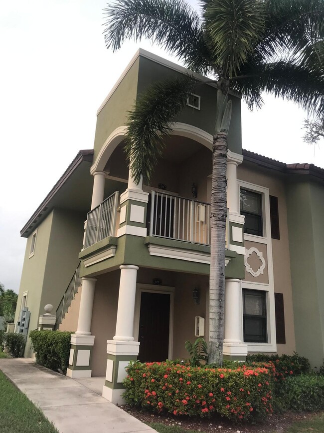 Photo - 3585 NE 5th St Condo Unit 101