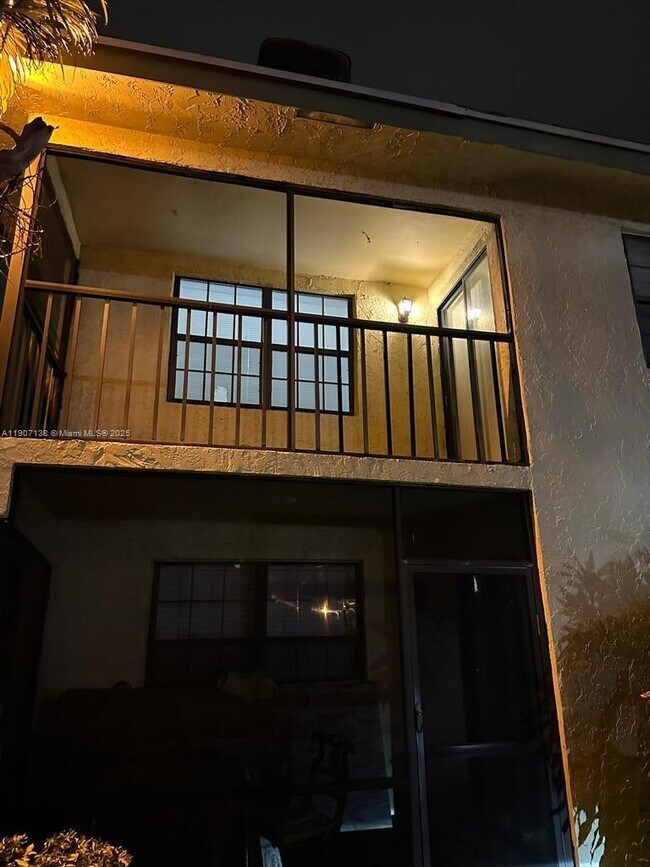 Building Photo - 2259 Linton Ridge Cir Unit G4