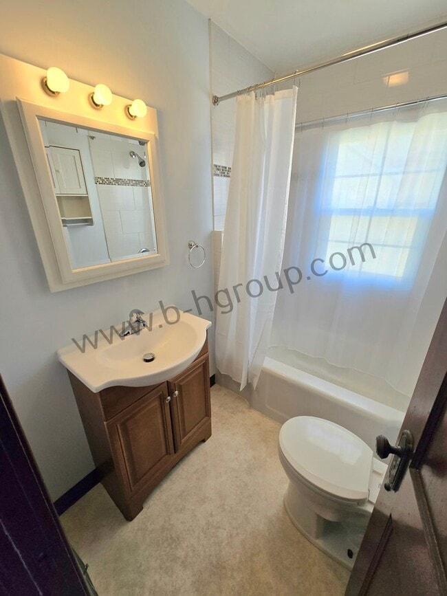 Photo - 4529 18th Ave Unit Apt 2