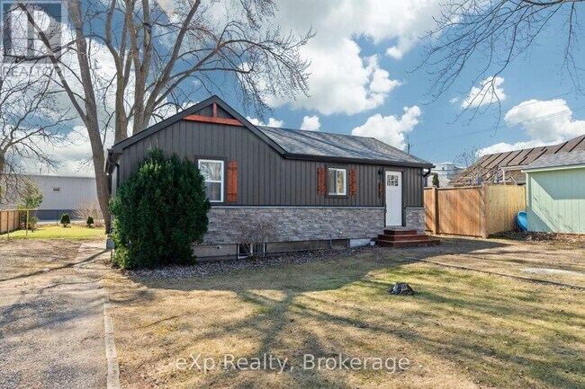 Photo - 236 Sydenham St