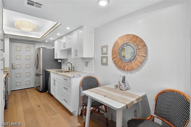 Photo - 2400 Gulf Shore Blvd N Unit 603