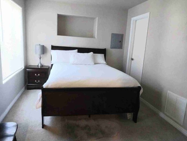 Photo - 6095 S Ukraine St