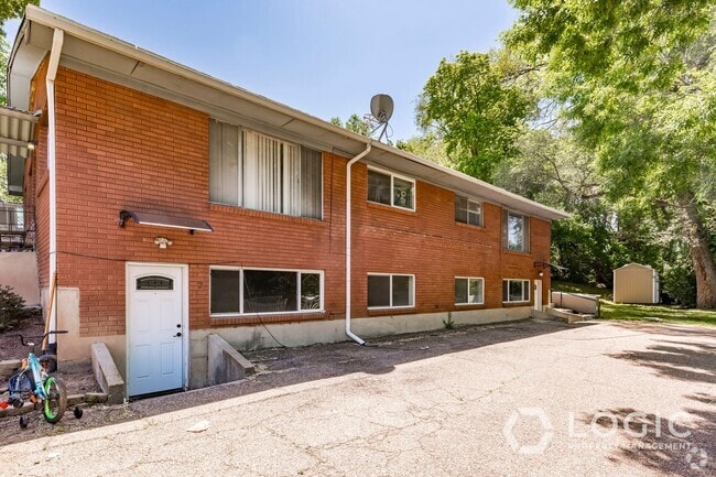 Building Photo - 3151 Quincy Ave Unit 2 Rental