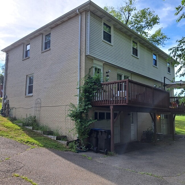 Photo - 9760 Bellcrest Rd