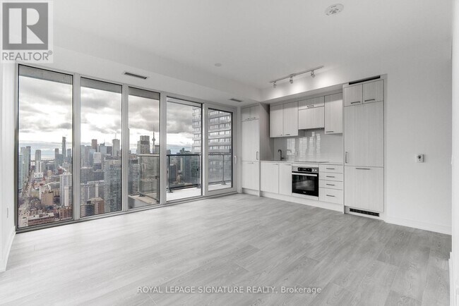 Photo - 634 Church St Unit 4009