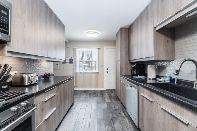 Photo - 920 Apple St Unit ID1285066P