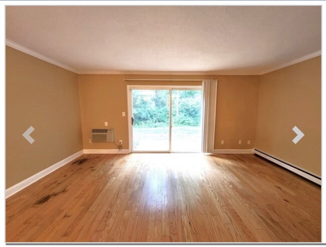 Photo - Beautiful two bedroom townhouse in the quiet town of Easton
