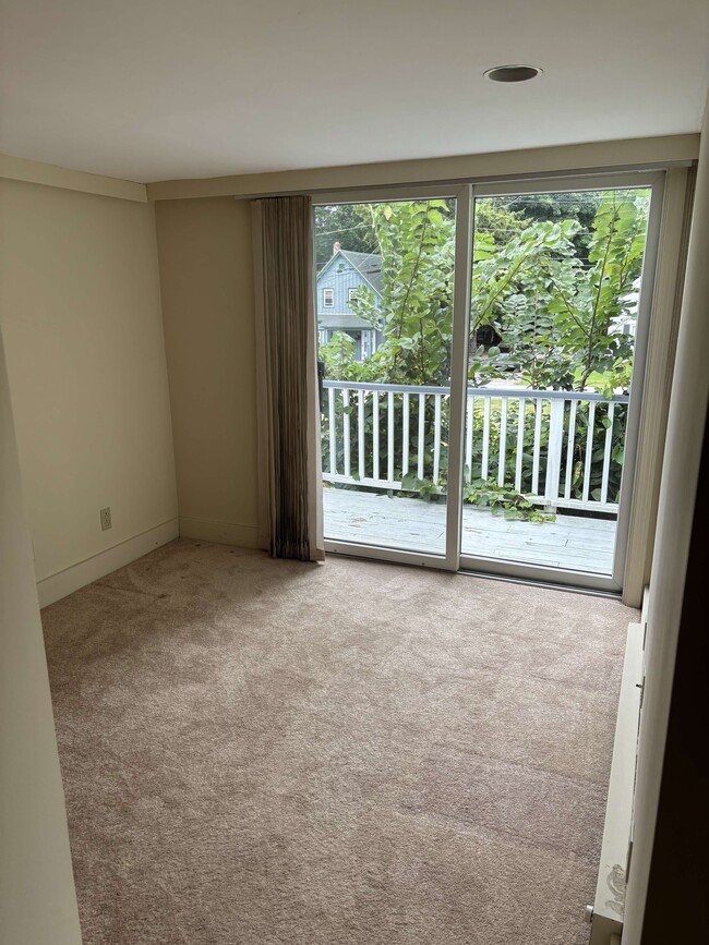 Photo - 68 Court St Unidad 4