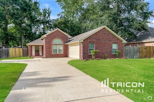 Building Photo - 729 Forest Ln Dr Rental
