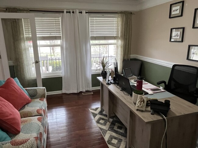 Photo - 652 Winding Bluff Way