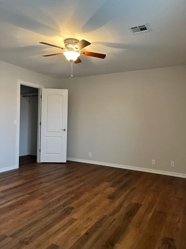 Photo - 3 Bedroom 2 Bathroom home