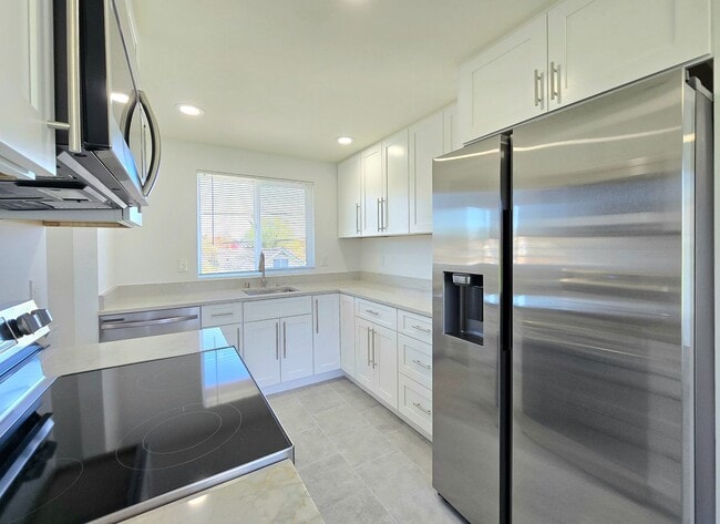 Photo - BlyLua Unit B