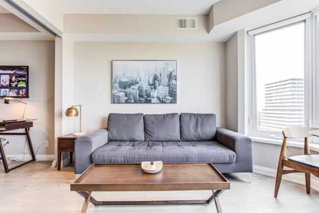 Photo - 155 Yorkville Ave Unit SI ID1094304P