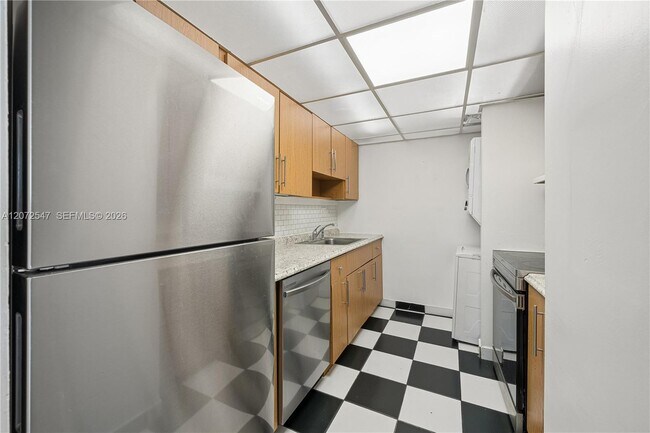 5055 NW 7th St Unit 409