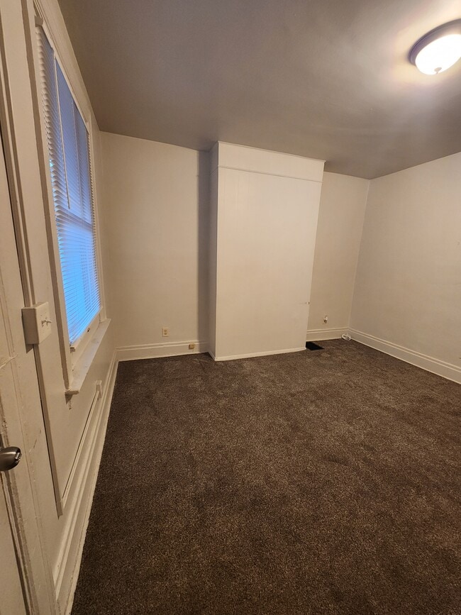 Photo - 7311 Burton StreetFront