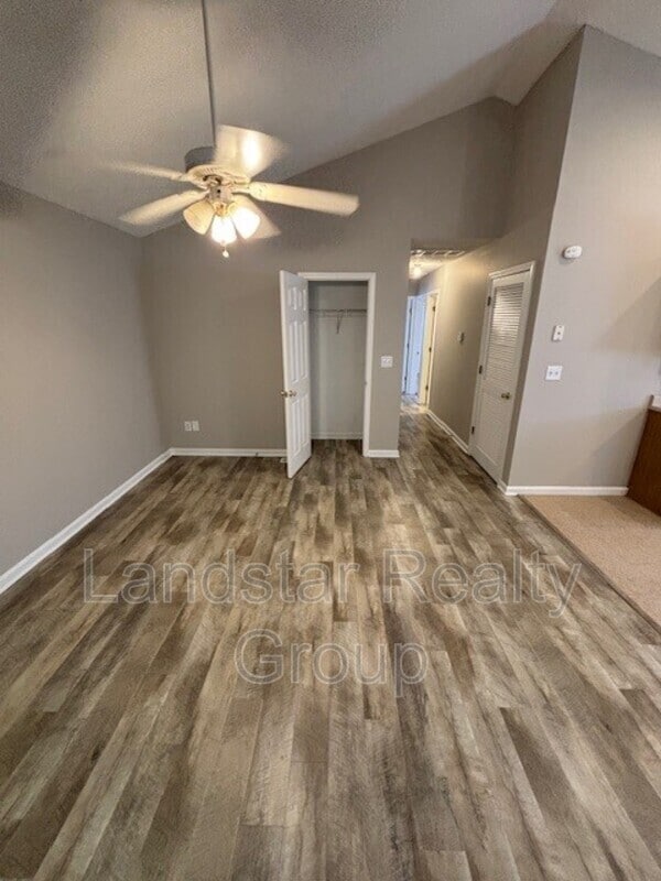 Photo - 3763 Parthenia Ave