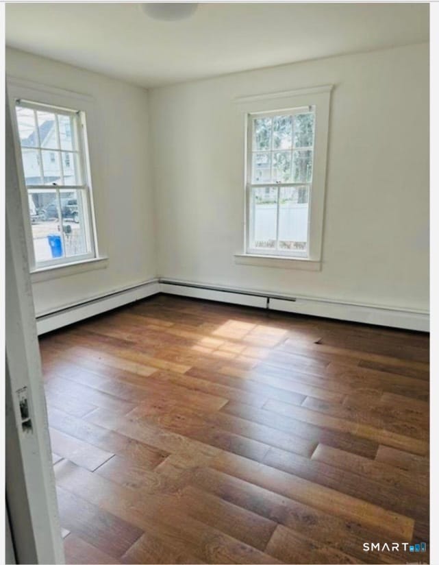 Photo - 21 Woodbine St