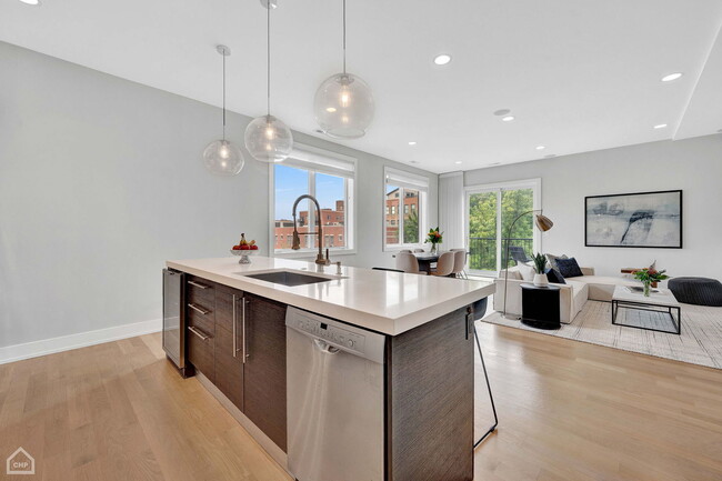 Photo - 1312 W Madison St Unit 4A