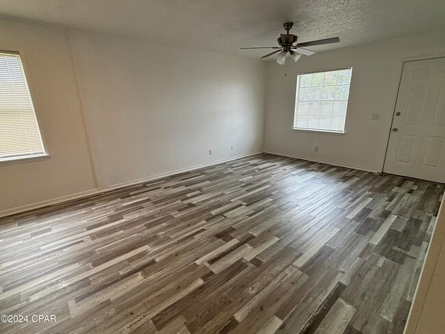 Photo - 3923 W 22nd St