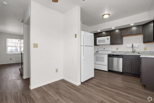 Building Photo - Hamilton Arms Apartments
