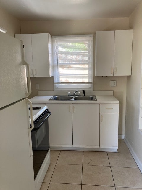 Photo - 1139 Bay St NE Unit Upstairs