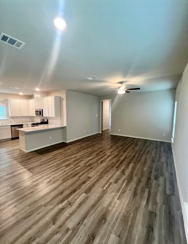 Photo - 10228 Badger Run Ln