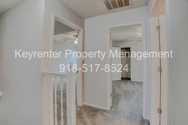 Photo - Beautiful 3 Bedroom, 2.5 Bath Condo in Canterbury!