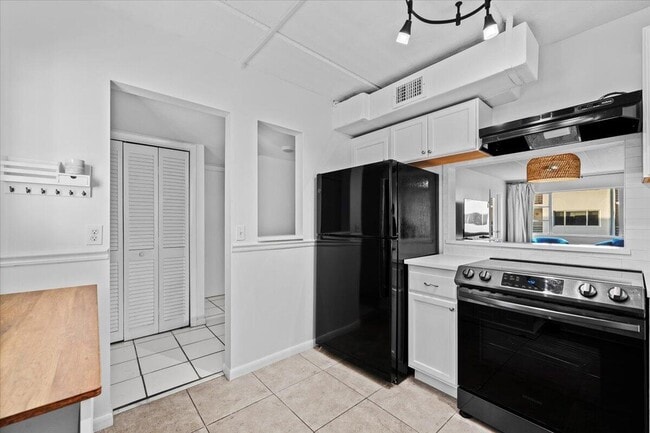 Photo - 4500 N Flagler Dr Unit D16