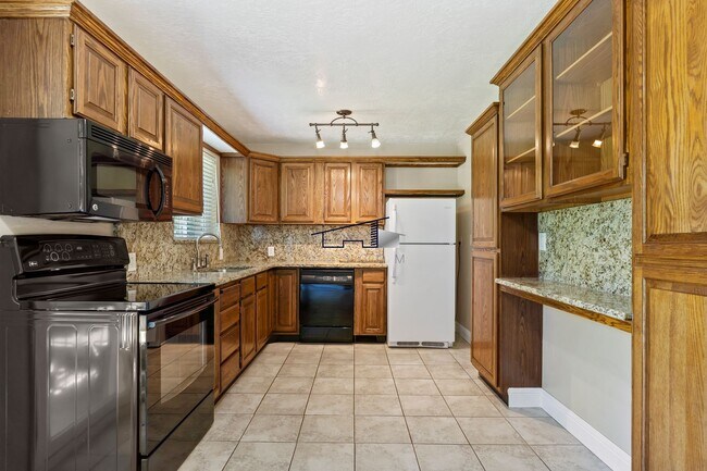 Photo - 1332 36th St Unit Upper