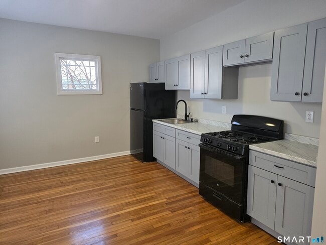 248 Bassett St